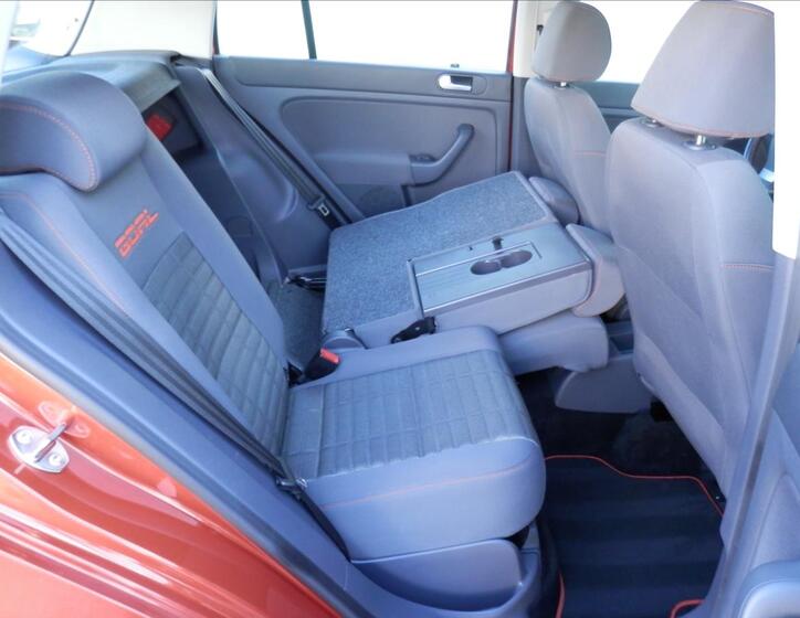 Volkswagen Golf Plus 17
