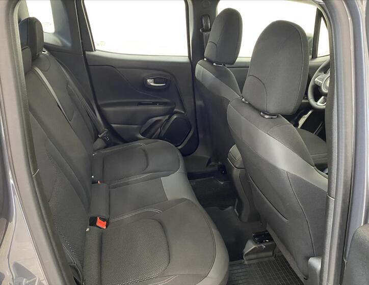 Jeep Renegade 8