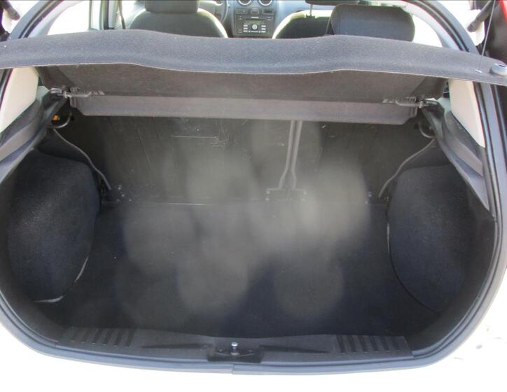Ford Fiesta 16
