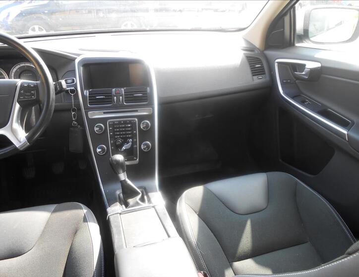 Volvo XC60 14