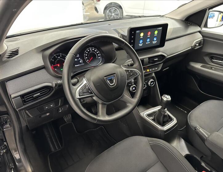 Dacia Sandero 6