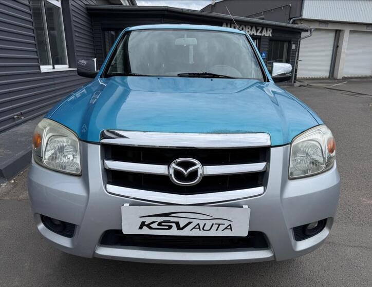 Mazda BT-50 4
