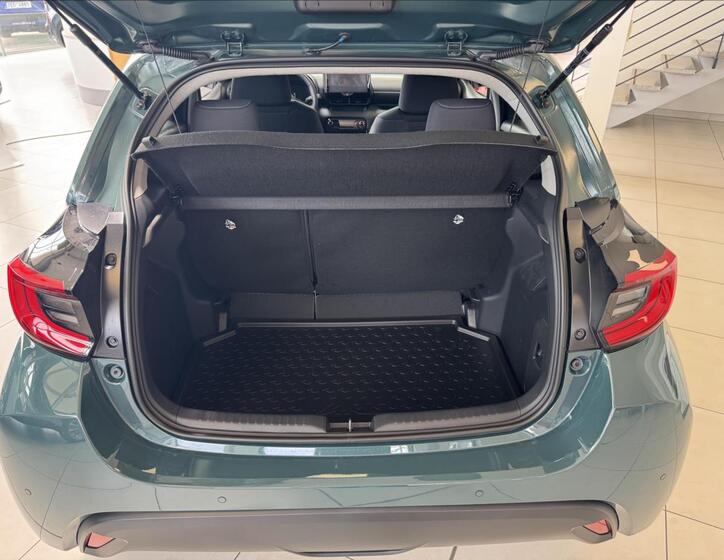 Toyota Yaris 7