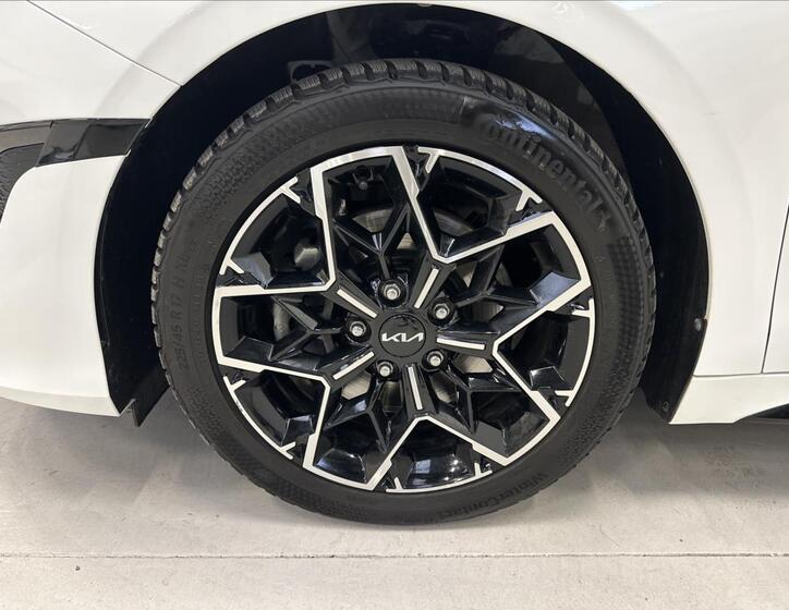 KIA ProCeed 33