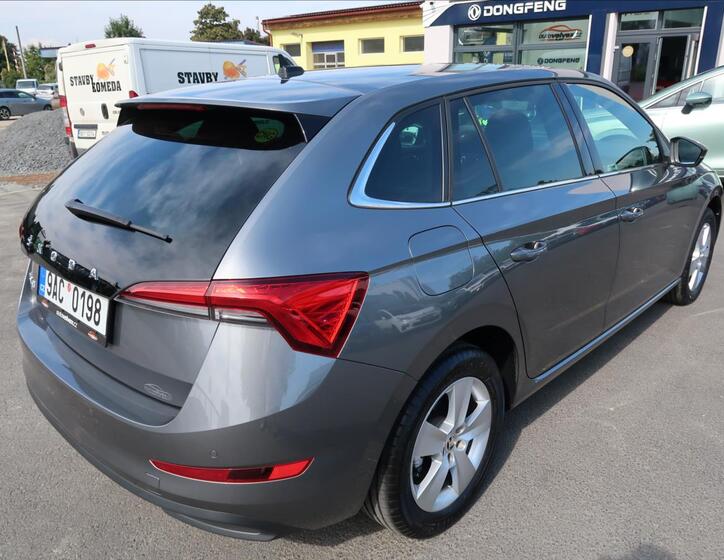 Škoda Scala 3