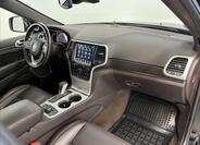 Jeep Grand Cherokee 23