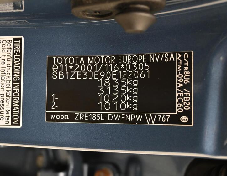 Toyota Auris 12
