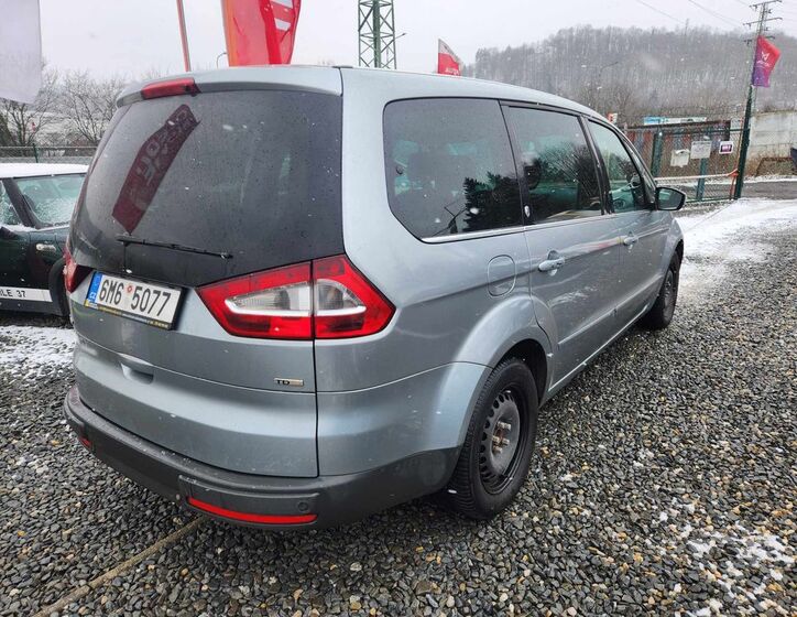 Ford Galaxy 7