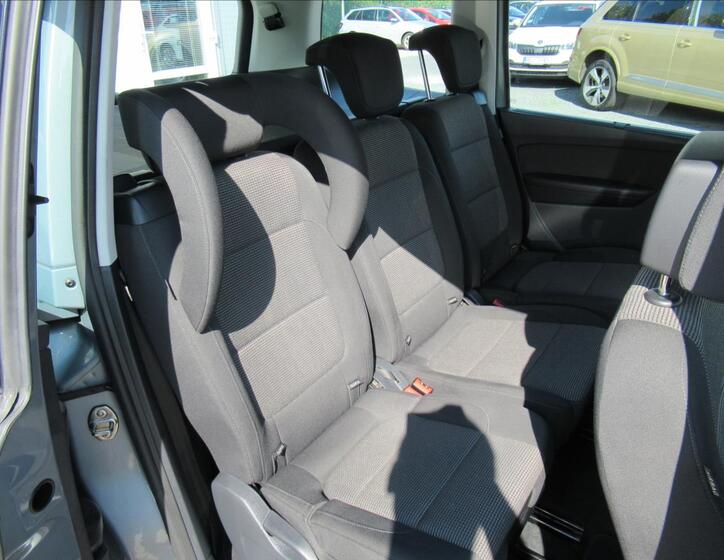 Volkswagen Sharan 18