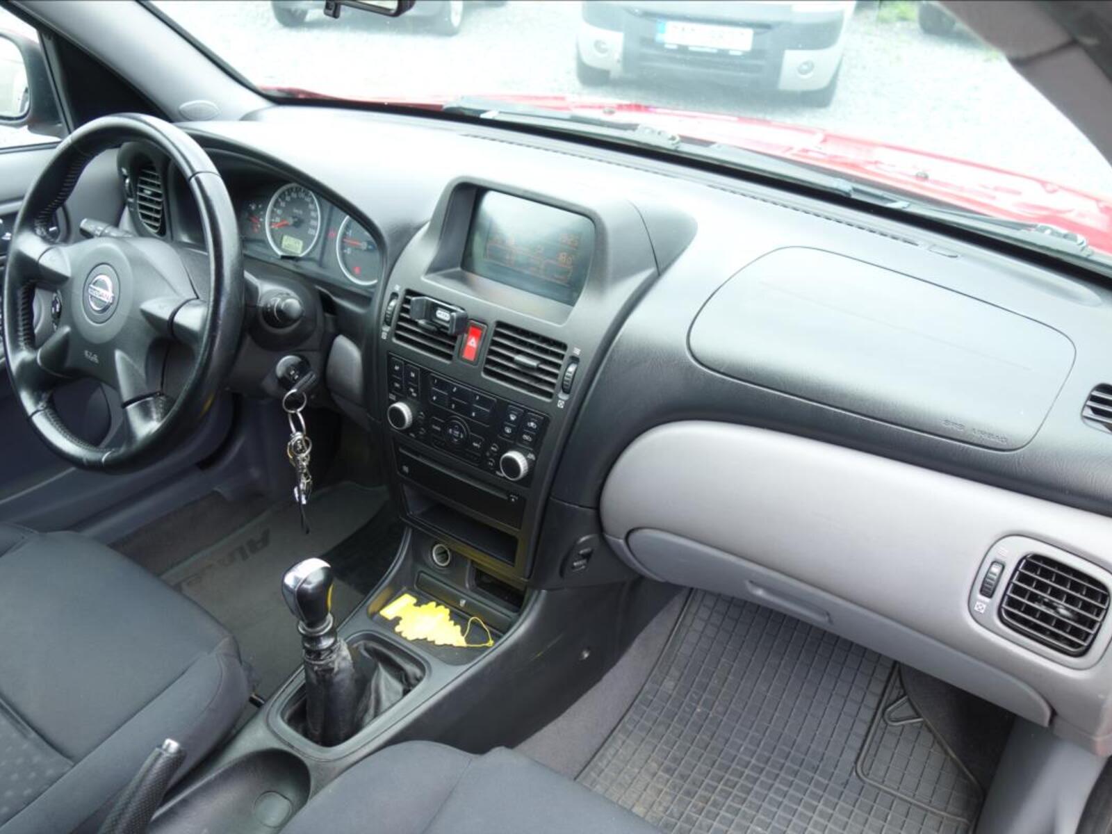 Nissan Almera 12