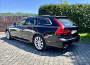 Volvo V90 4
