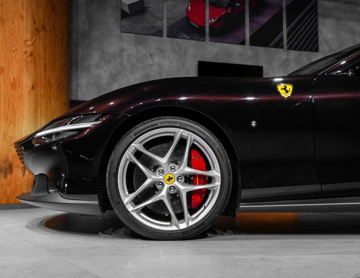 Ferrari Roma 2