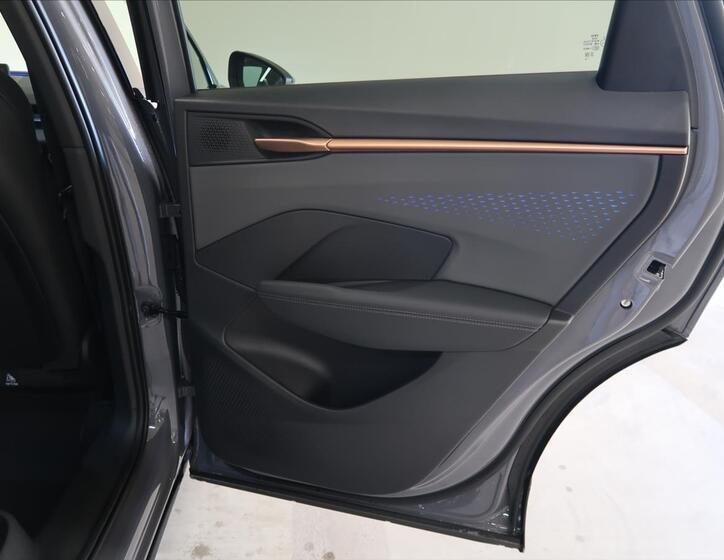 Cupra Terramar 31