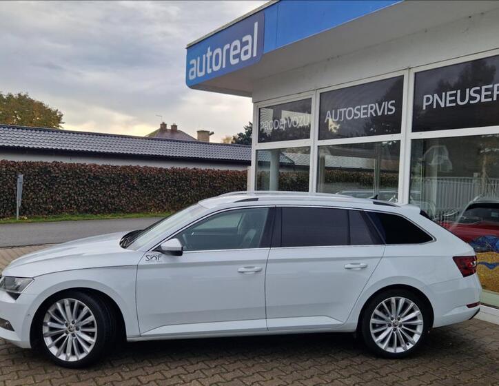 Škoda Superb 2