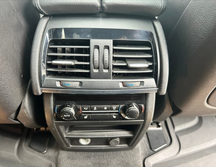 BMW X5 11