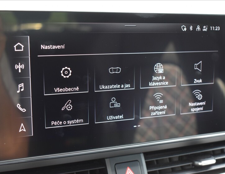 Audi A4 43