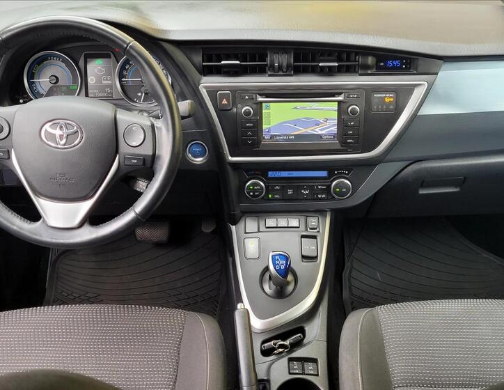 Toyota Auris 34
