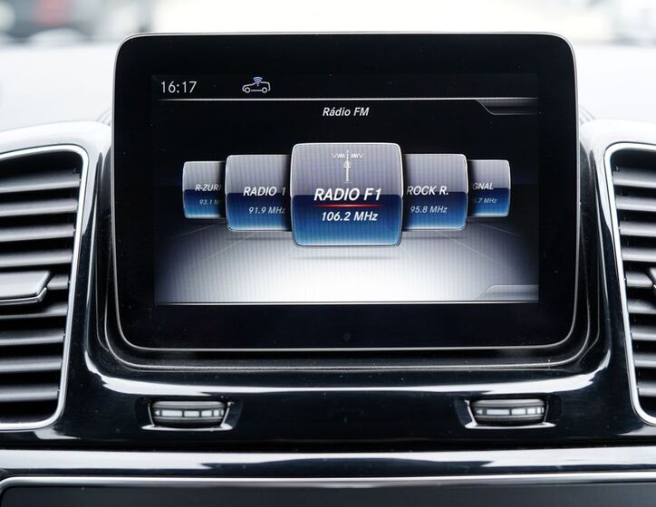 Mercedes-Benz GLS 44