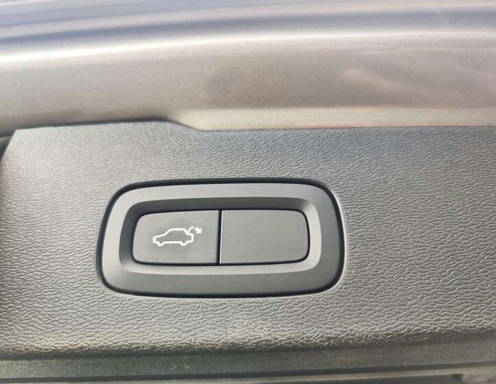Volvo V60 10