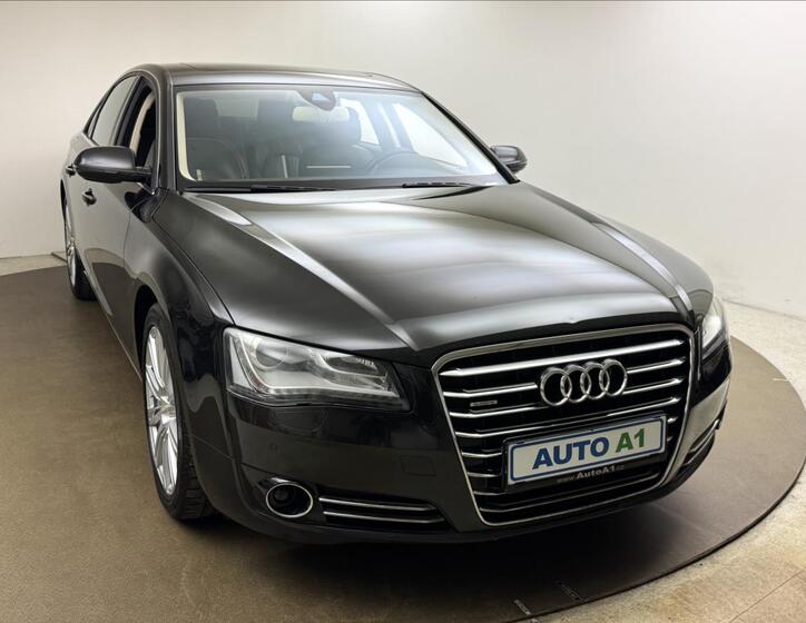 Audi A8 3