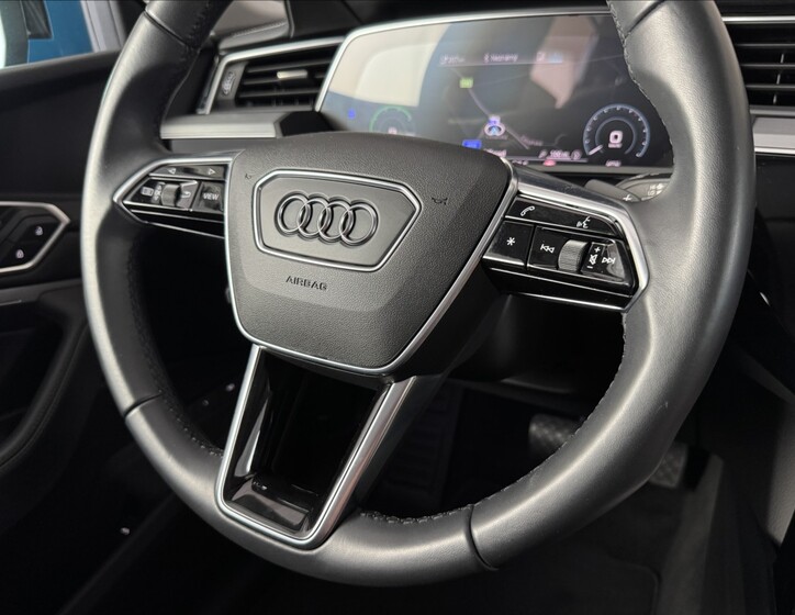 Audi e-tron 45