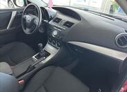 Mazda 3 8