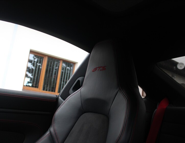 Porsche 911 37