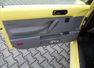 Volkswagen New Beetle 20