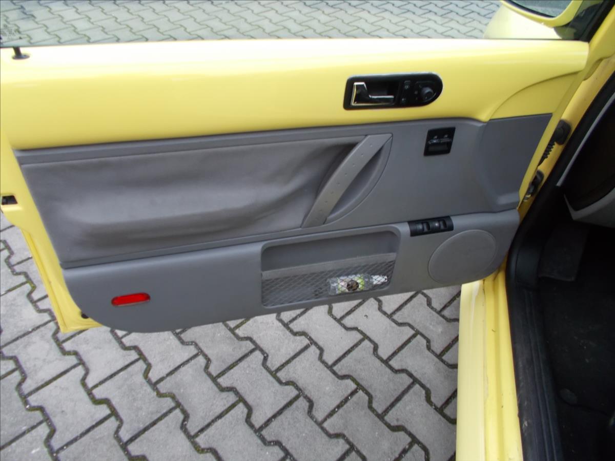Volkswagen New Beetle
