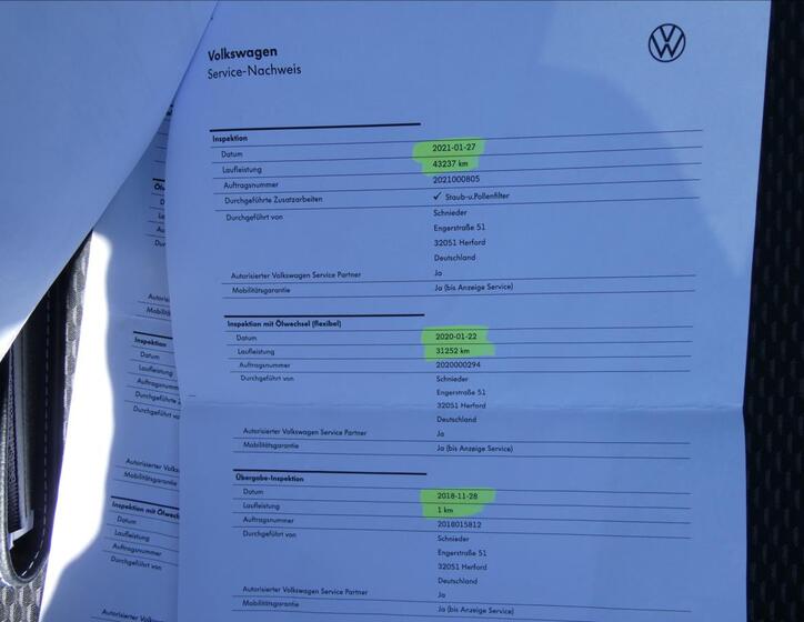 Volkswagen Golf 35