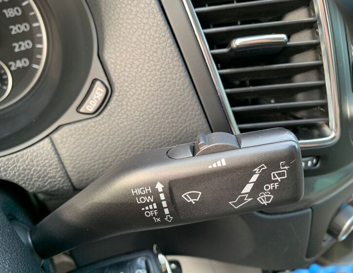 Seat Alhambra 11