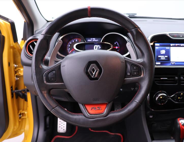 Renault Clio 15