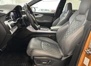 Audi Q8 17