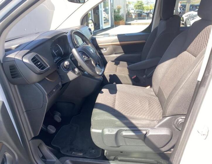Toyota ProAce Verso 10