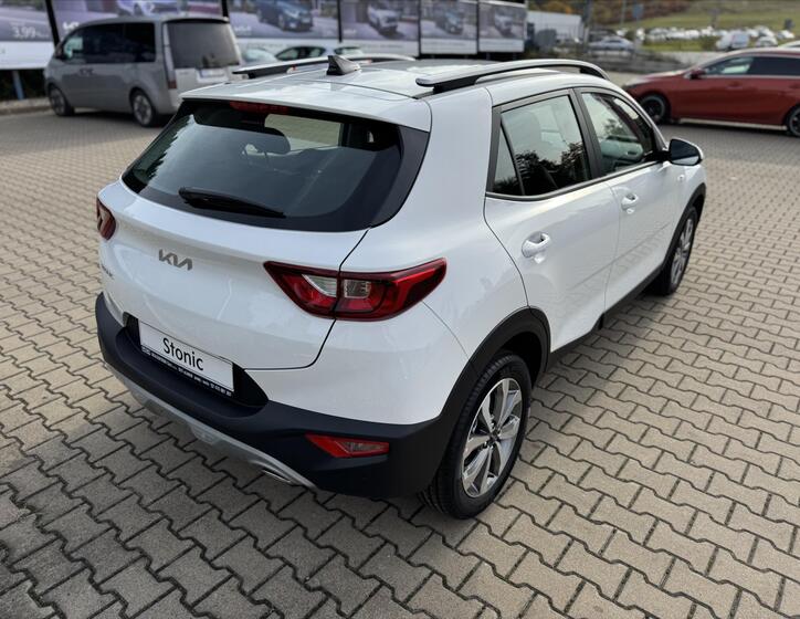 KIA Stonic 7