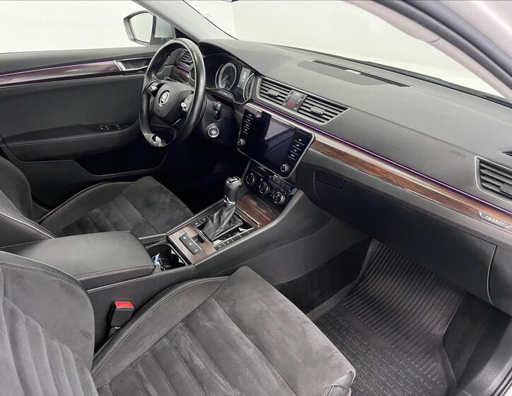 Škoda Superb 20