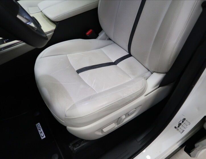 Mazda CX-60 31