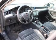 Volkswagen Passat 9
