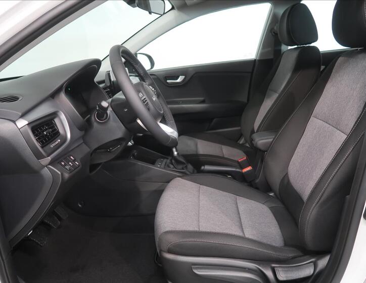 KIA Stonic 12
