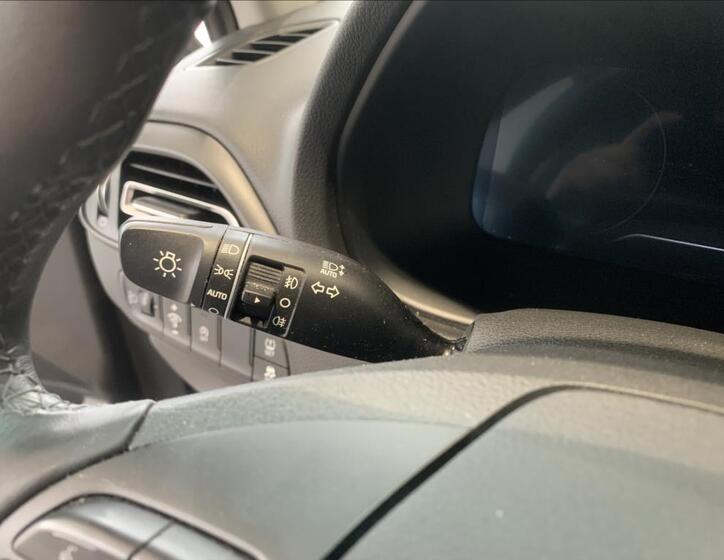 Hyundai i30 33