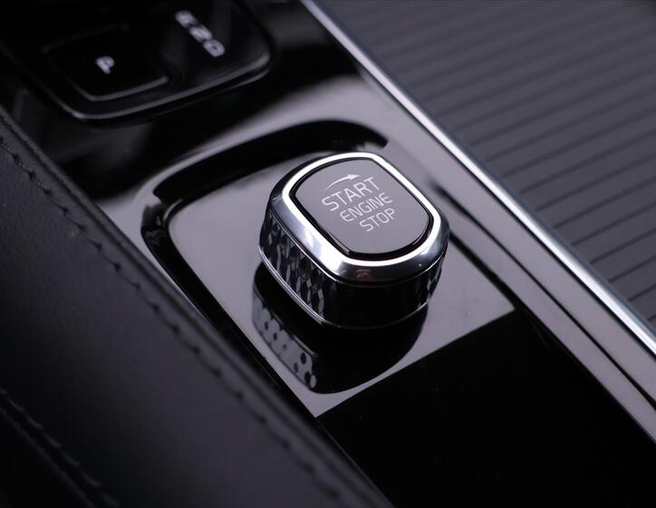 Volvo V90 33
