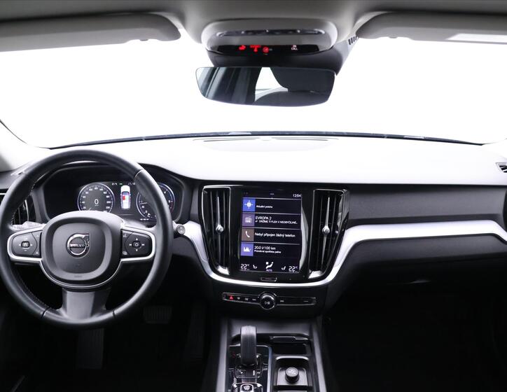 Volvo V60 25