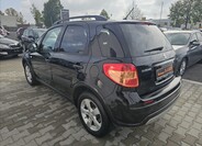 Suzuki SX4 8