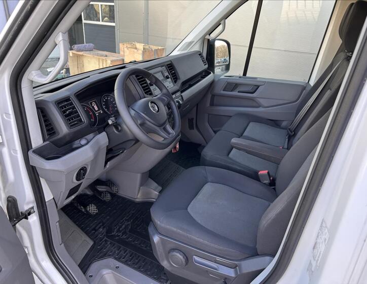 Volkswagen Crafter 8
