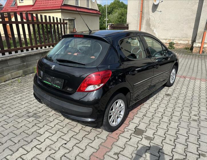 Peugeot 207 3