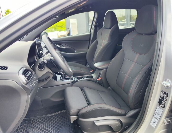 Hyundai i30 14
