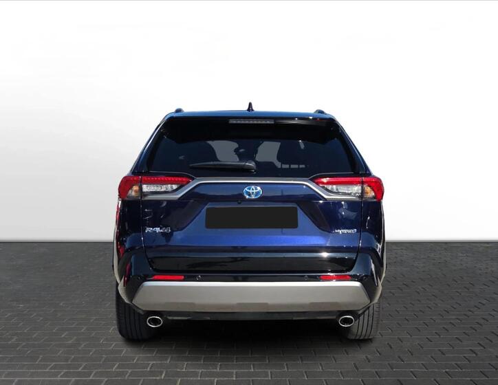 Toyota RAV4 6