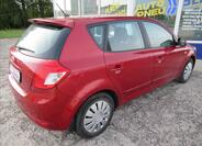 KIA Ceed 4