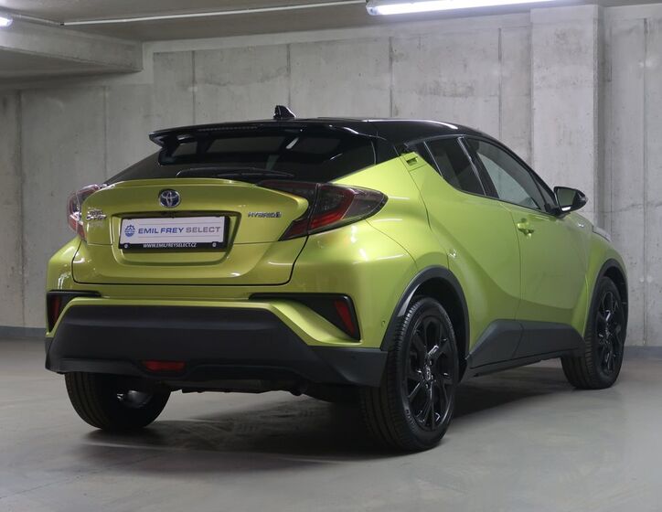 Toyota C-HR 5