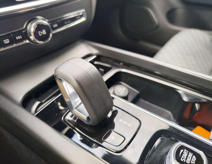 Volvo V60 20
